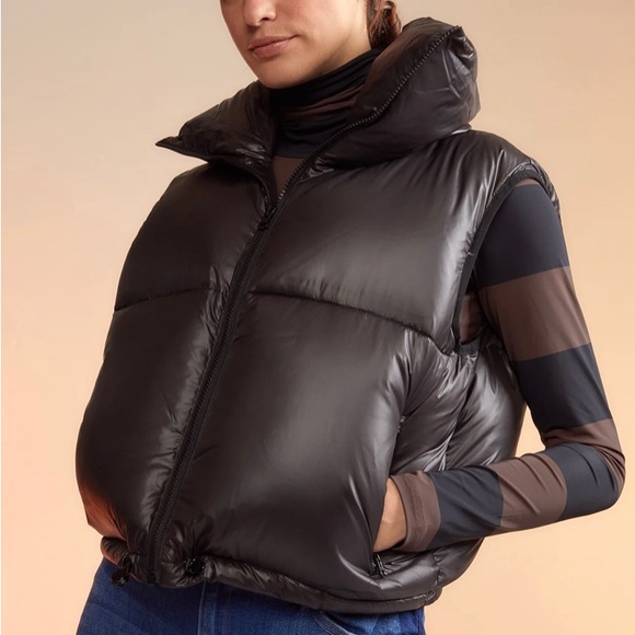 Cynthia Rowley Nylon Puffer Vest - Picture 2 of 3